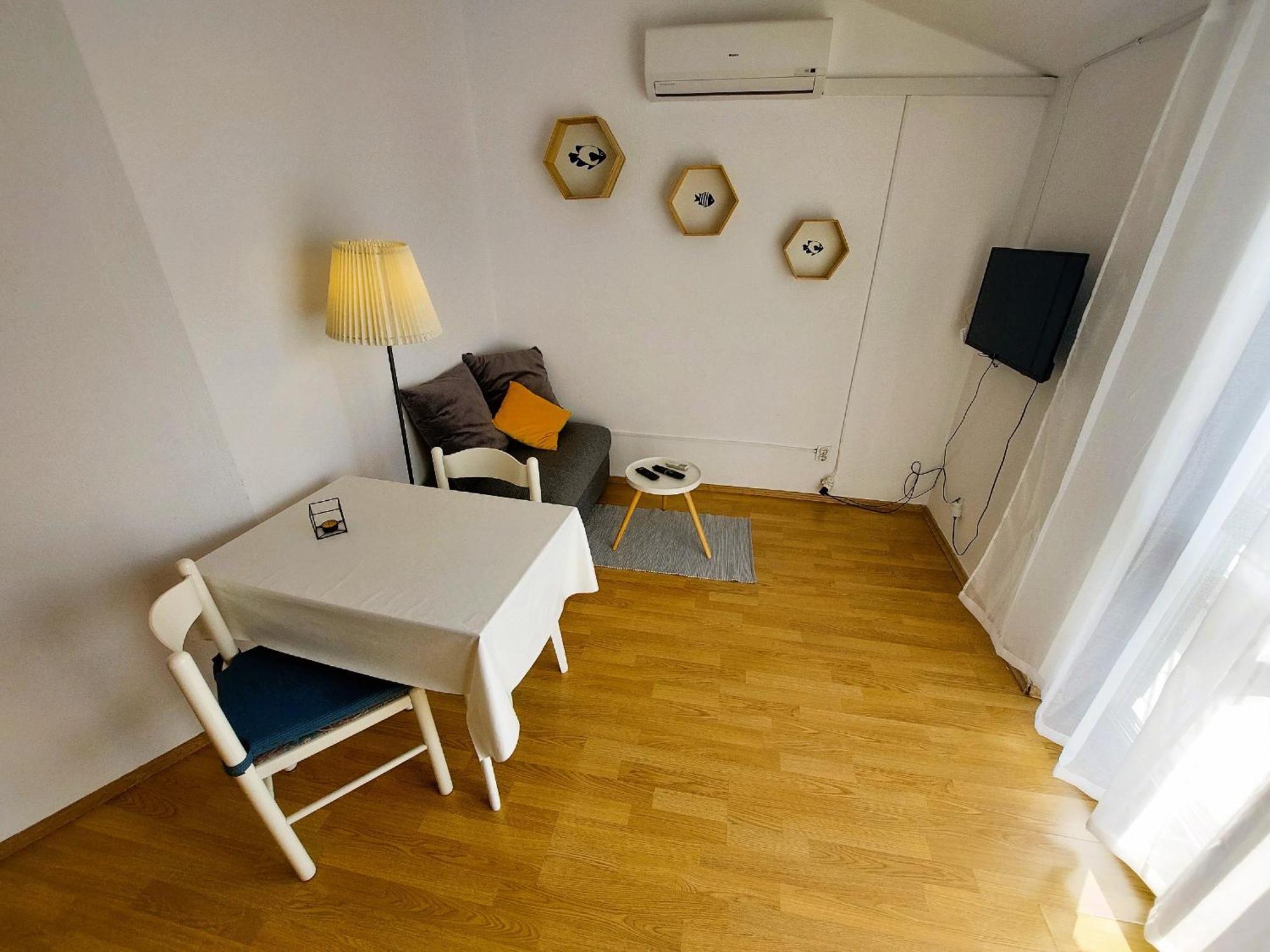 Apartmani Markoč Vodice Bagian luar foto
