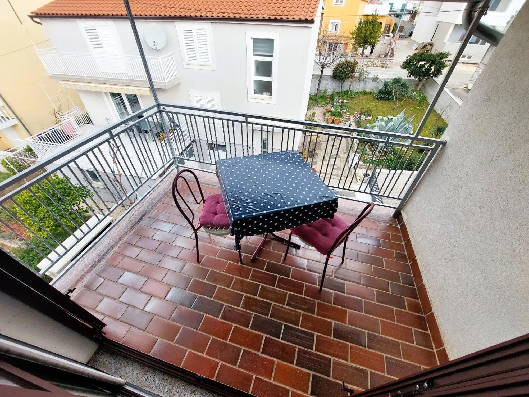 Apartmani Markoč Vodice Bagian luar foto