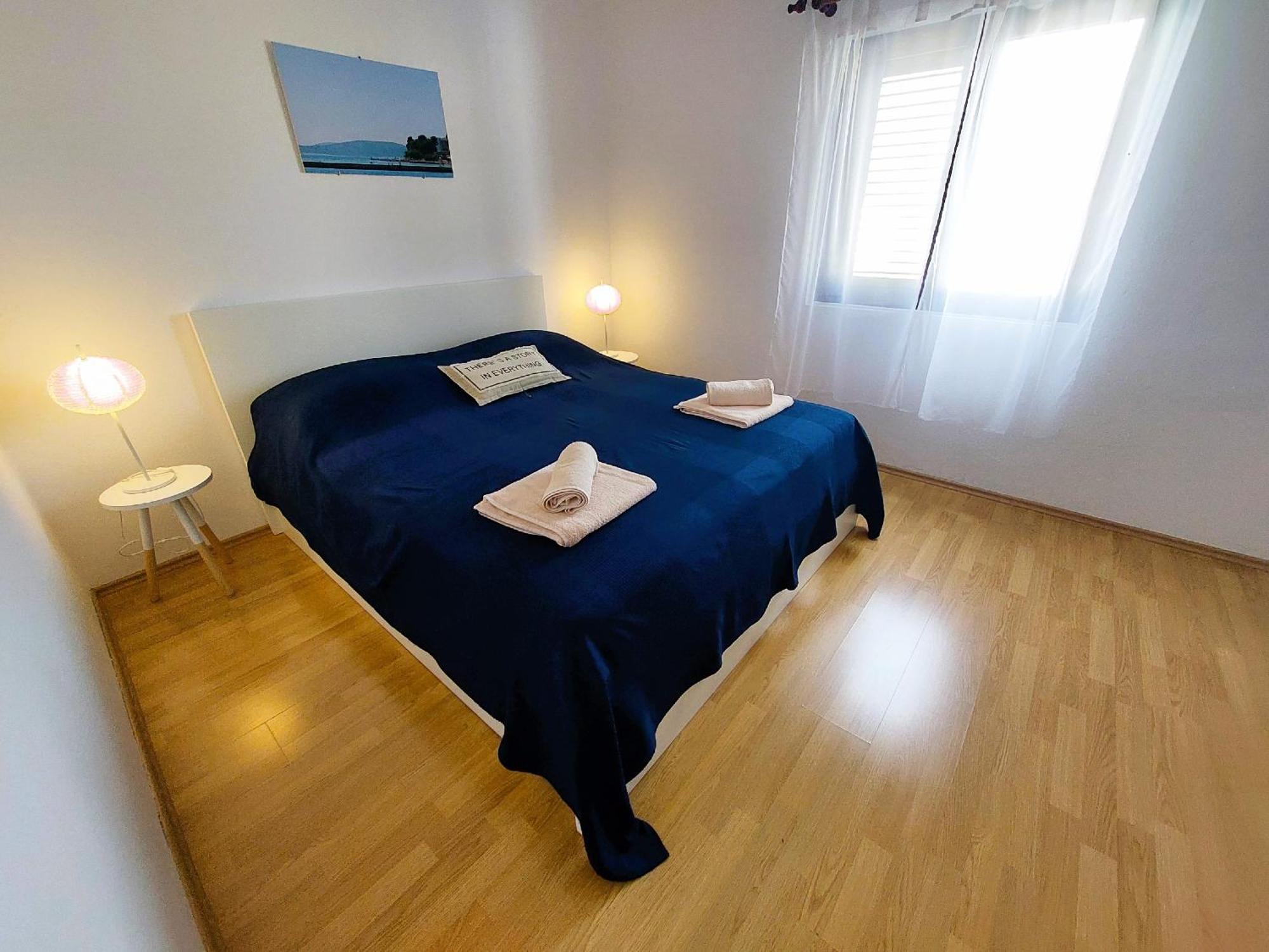Apartmani Markoč Vodice Bagian luar foto