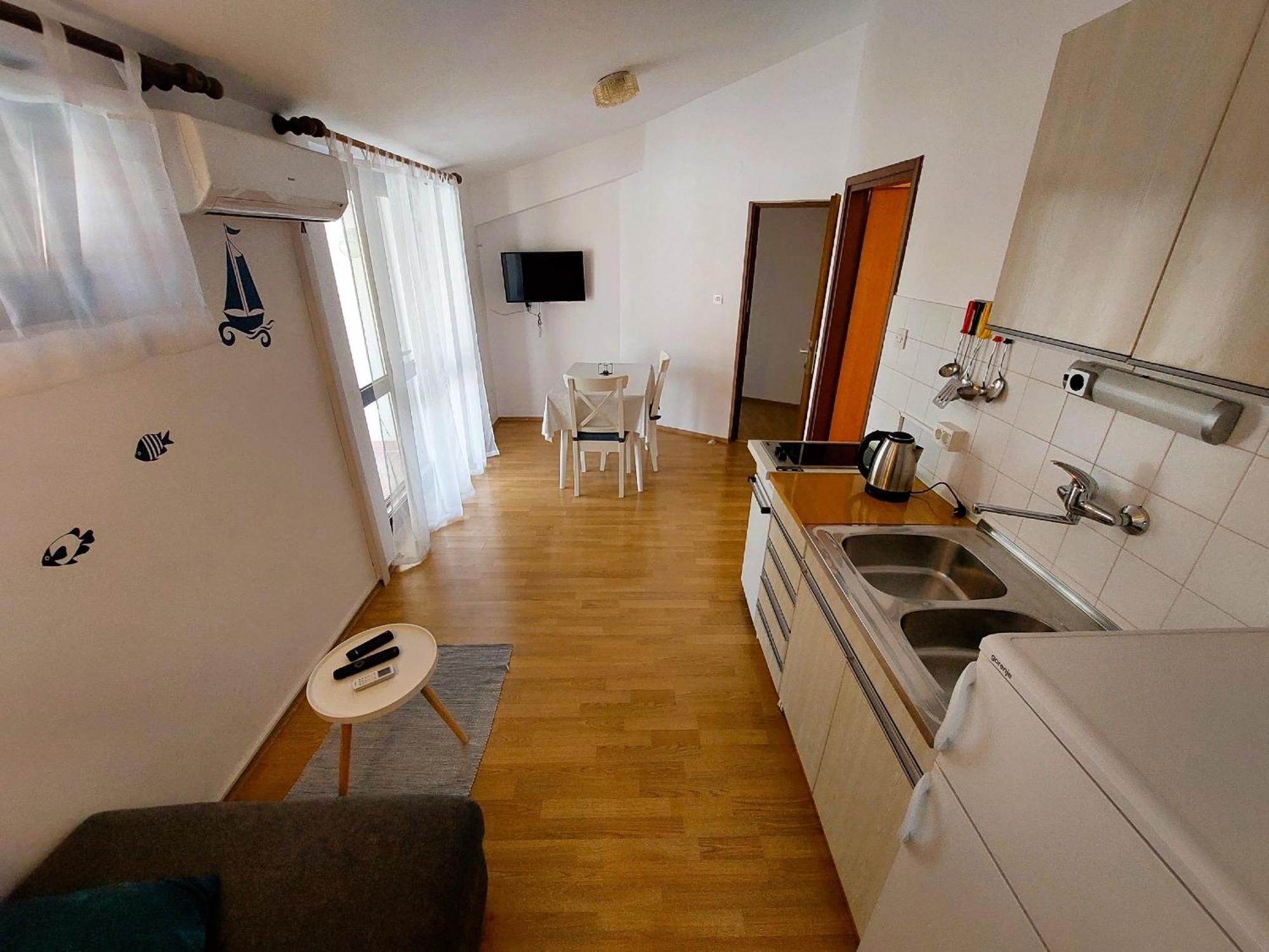 Apartmani Markoč Vodice Bagian luar foto