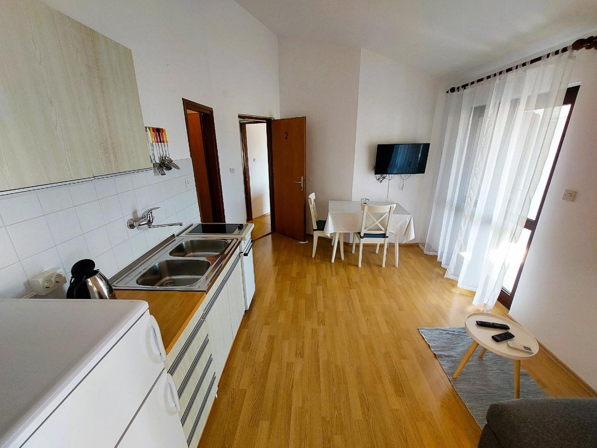 Apartmani Markoč Vodice Bagian luar foto