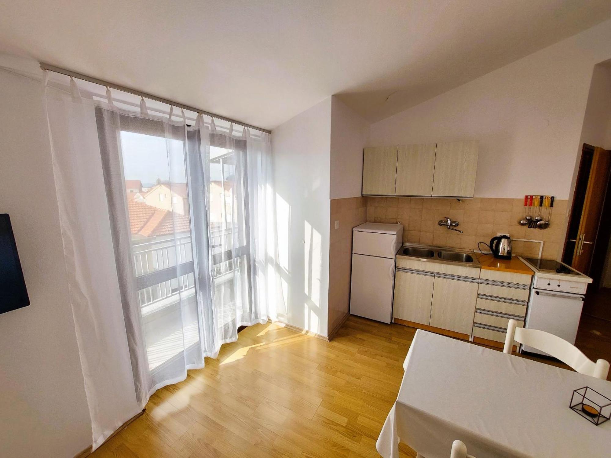 Apartmani Markoč Vodice Bagian luar foto